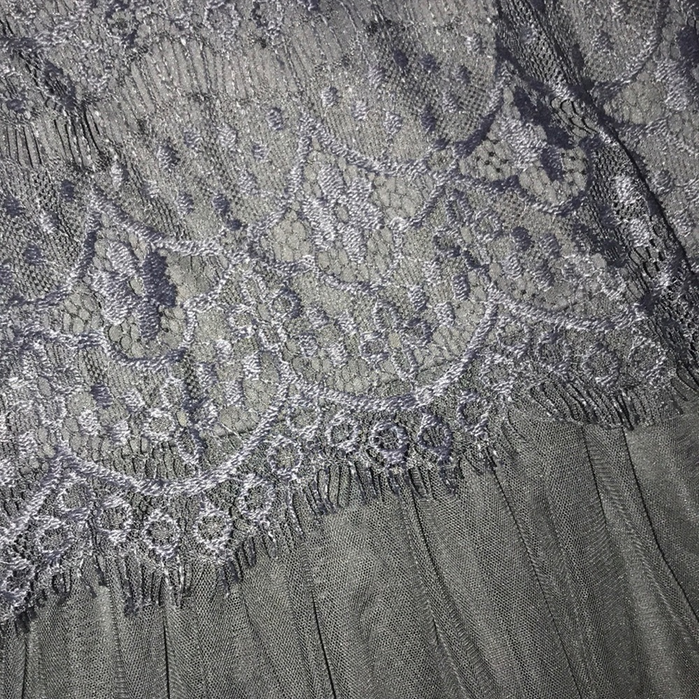 Dress - Picture 2 of 5